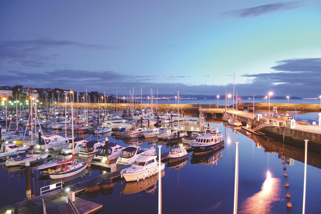 Cheap & Cheerful Apartment Near Bangor Marina エクステリア 写真