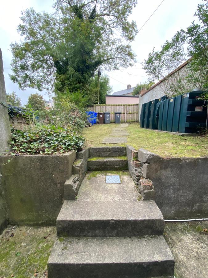 Cheap & Cheerful Apartment Near Bangor Marina エクステリア 写真